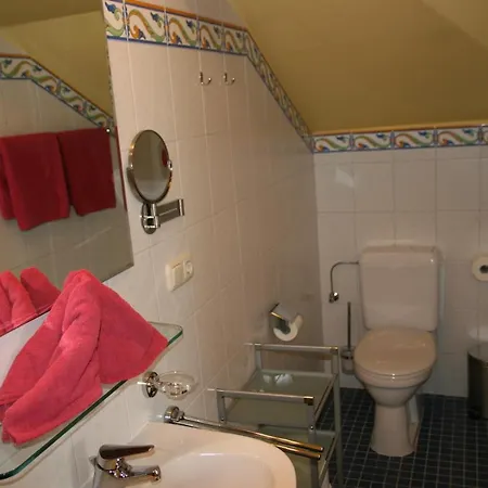 Konukevi Edelweiss 3*