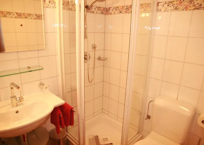 雪绒花公寓 3* Grän