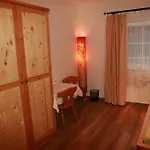 Edelweiss Gasthuis 3*